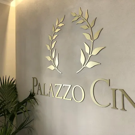 Palazzo Cini Luxury In ベッド・アンド・ブレックファスト ピサ