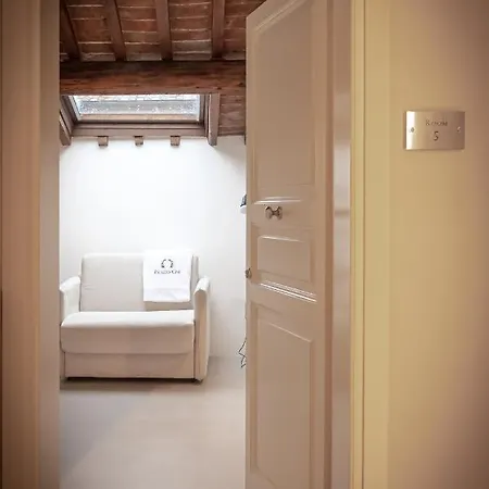 Palazzo Cini Luxury In 3*